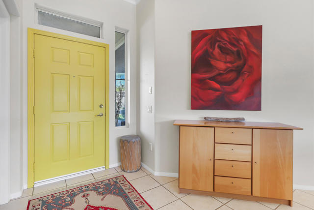 80179 Royal Birkdale Drive, Indio CA: https://media.crmls.org/mediaz/fadbba52-bbdb-4579-9c82-33e168071b32.jpg
