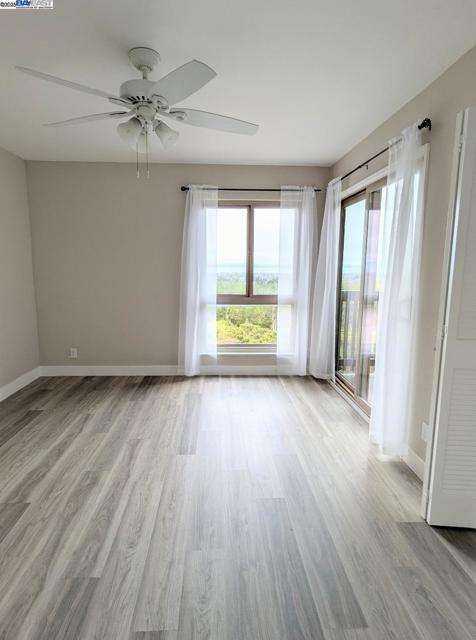 19100 Crest Ave, Castro Valley CA: https://media.crmls.org/mediaz/fadc86df-9688-4a78-9362-995e114e38b0.jpg