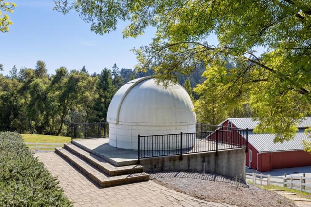 23020 Old Santa Cruz Highway, Los Gatos CA: https://media.crmls.org/mediaz/fadc91f6-10a3-4217-882b-7100e351f64c.jpg