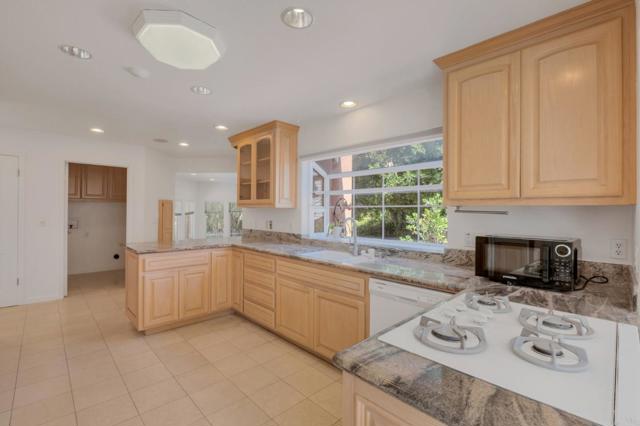 12189 Parker Ranch Road, Saratoga CA: https://media.crmls.org/mediaz/fadd6da3-59de-4498-bd9f-4320042cc5fa.jpg