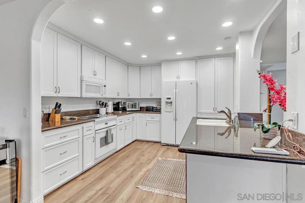 429 Sierra Ave - photo 11