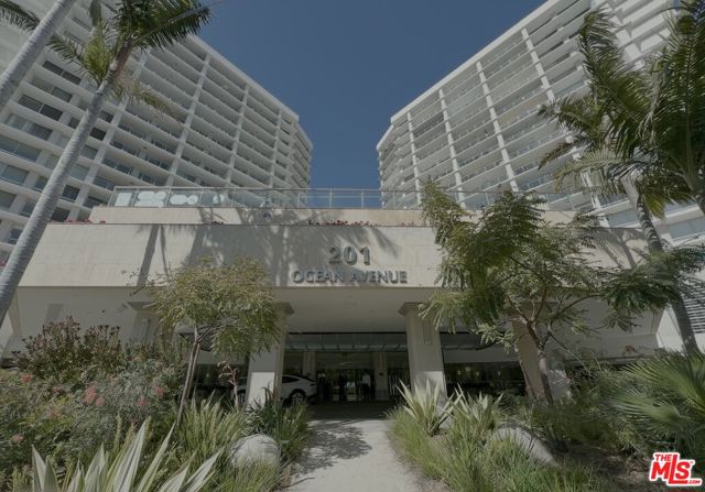 201 Ocean Avenue, Santa Monica CA: https://media.crmls.org/mediaz/faddb97d-3904-424e-8e90-b704fd79eaaf.jpg
