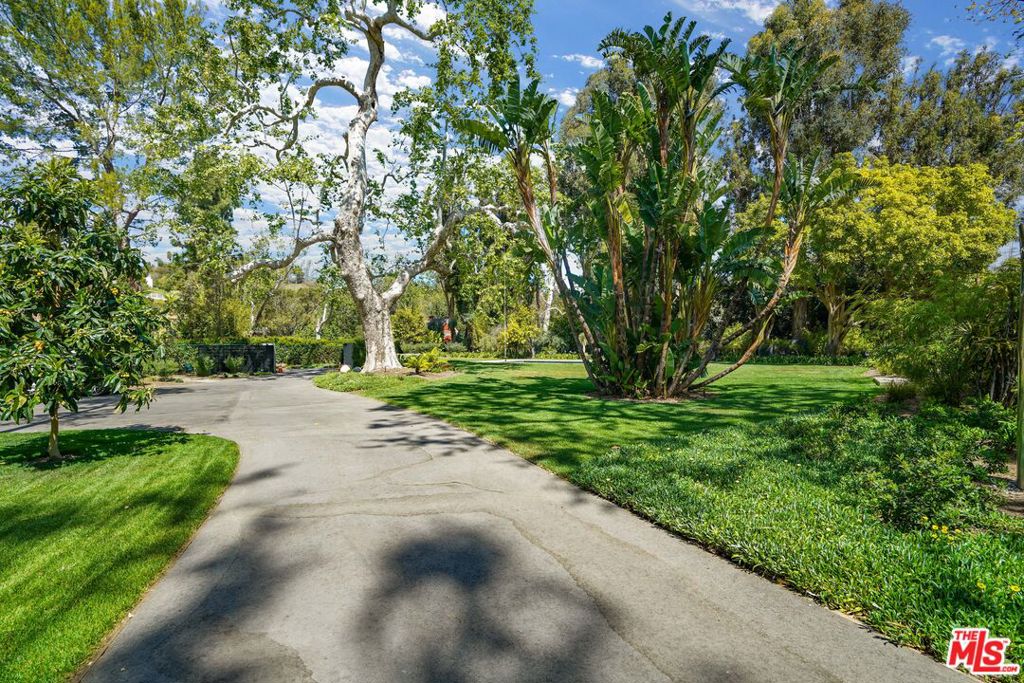 MLS #26875177 image #30