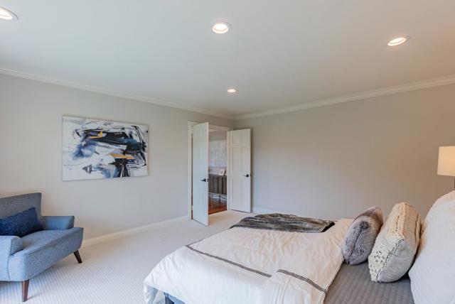 370 Sailfish, Foster City CA: https://media.crmls.org/mediaz/fadf9361-09e6-49fe-8d78-9dca96e4271b.jpg