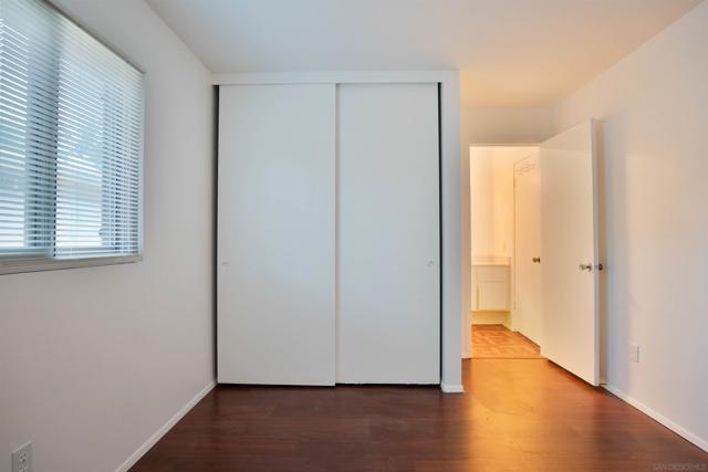 3942 Valeta St, San Diego CA: https://media.crmls.org/mediaz/fadfb971-7ec8-4439-a97f-6376b79a36e1.jpg