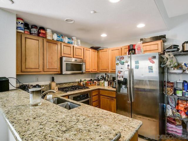 7725 El Cajon Blvd, La Mesa CA: https://media.crmls.org/mediaz/fae1e60c-76ba-4be2-8f57-4d86a9bcd97a.jpg
