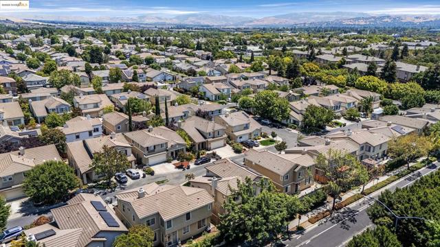 5736 Idlewood Street, Dublin CA: https://media.crmls.org/mediaz/fae3c57f-b697-4e6f-859d-b7e1fc63bd65.jpg