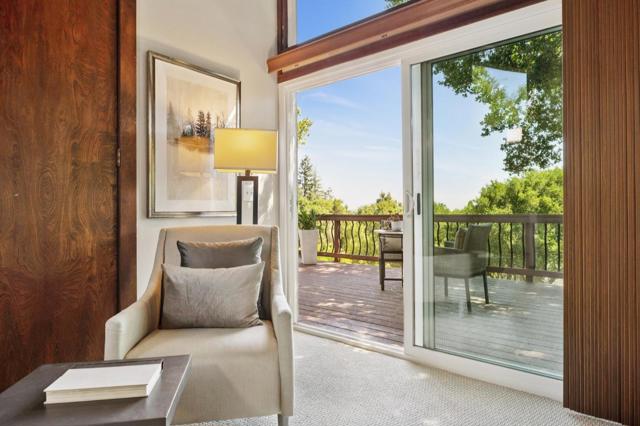 10605 Berkshire Drive, Los Altos Hills CA: https://media.crmls.org/mediaz/fae45743-e70e-4b70-aad7-c60d4e8814ee.jpg