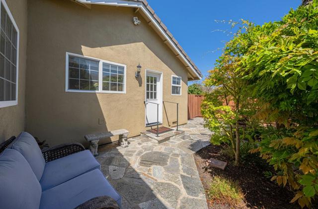22470 Estoque Place, Salinas CA: https://media.crmls.org/mediaz/fae5130f-dcf9-4ddf-9ef6-3d044fb617ba.jpg