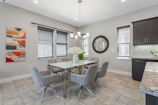 1380 Brookline Loop, Pleasanton CA: https://media.crmls.org/mediaz/fae52296-ef4c-47bc-8b63-7763abdda6bd.jpg