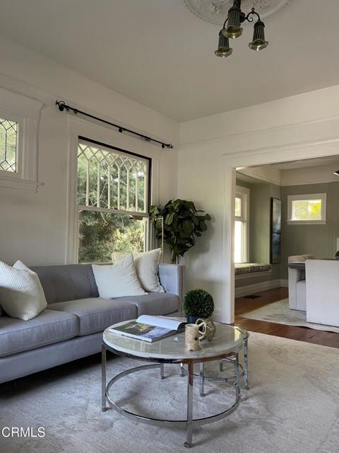 Detail Gallery Image 2 of 7 For 916 Palm Ave, South Pasadena,  CA 91030 - 3 Beds | 1 Baths