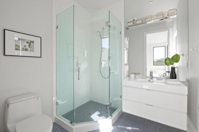 3 Wolfback Ridge Road, Sausalito CA: https://media.crmls.org/mediaz/fae92e12-288e-452e-9fe9-57b70fb449bb.jpg