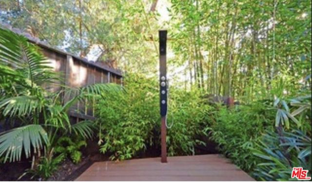 1421 Fernwood Pacific Drive photo 26