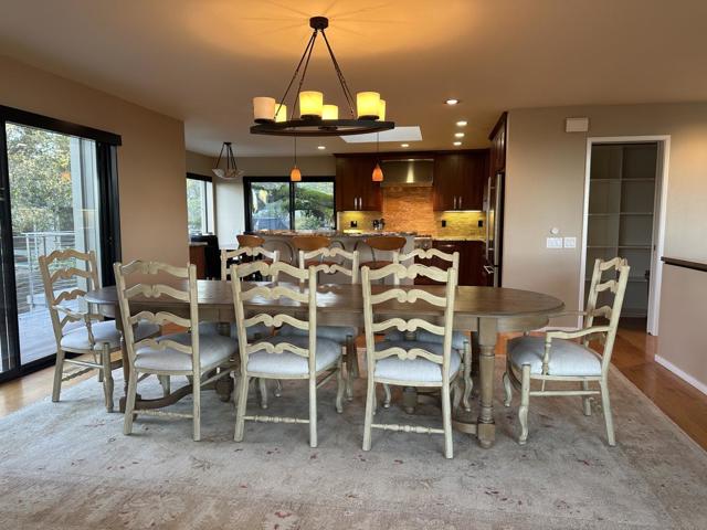 16 Franciscan, Portola Valley CA: https://media.crmls.org/mediaz/faeb2cc8-32a3-4b06-be09-77eeeaa5d34a.jpg
