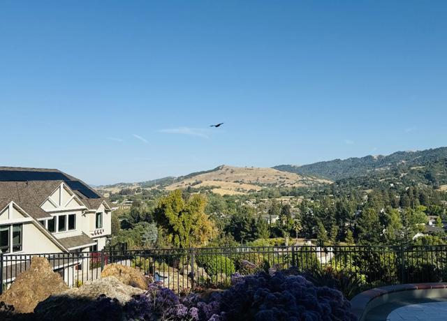 985 Woodview Place, San Jose CA: https://media.crmls.org/mediaz/faec95e4-114a-4346-8bab-4b340ecdff3c.jpg