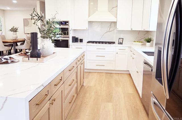 Detail Gallery Image 9 of 53 For 436 Montana Luna Ct, Escondido,  CA 92025 - 4 Beds | 2/1 Baths