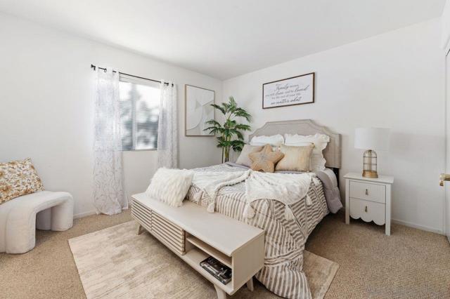 2975 River Shadow Ct, Alpine CA: https://media.crmls.org/mediaz/faee1b78-9f74-4ed1-bba5-6e298050f144.jpg