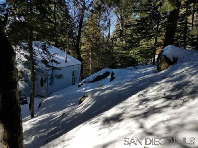 22230 Crestline Rd, Palomar Mountain CA: https://media.crmls.org/mediaz/faeee21a-c23e-4ad1-bbcd-4a6740550ae6.jpg