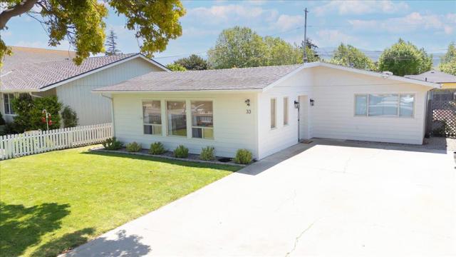 33 Fourth Street, Spreckels CA: https://media.crmls.org/mediaz/faef48c5-473f-46d9-84e9-3bd0f7d8a998.jpg