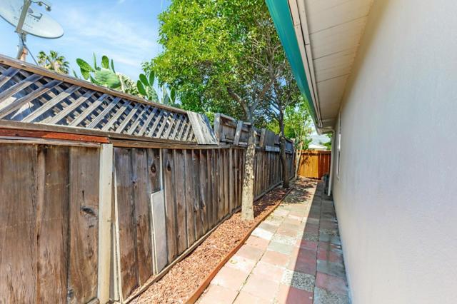 1369 Bal Harbor Way, San Jose CA: https://media.crmls.org/mediaz/faef85bf-1db5-4cc2-a1c0-fc1064f7b96b.jpg