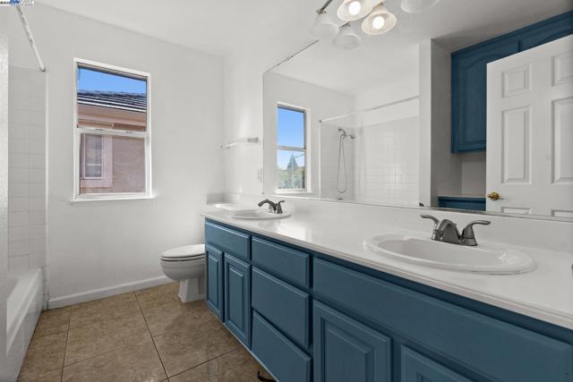 2205 Mark Twain, Antioch CA: https://media.crmls.org/mediaz/faefea48-cf6f-4dfb-a9e4-9ae99a9ad12a.jpg