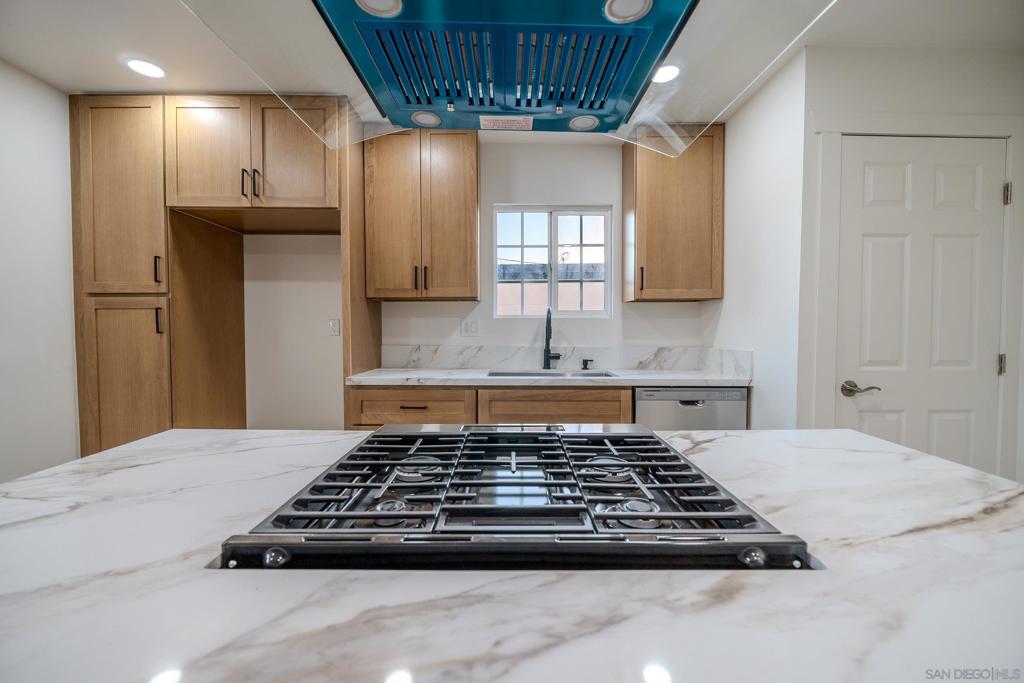MLS #260016449SD image #1