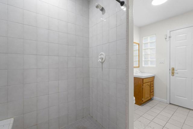 4945 Berkeland Court, San Jose CA: https://media.crmls.org/mediaz/faf1d8e1-f64d-431b-8e9c-a9820b40031d.jpg