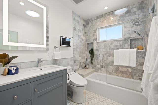 918 S Humboldt Street, San Mateo CA: https://media.crmls.org/mediaz/faf48426-2214-42e8-b02b-c492db93b51b.jpg