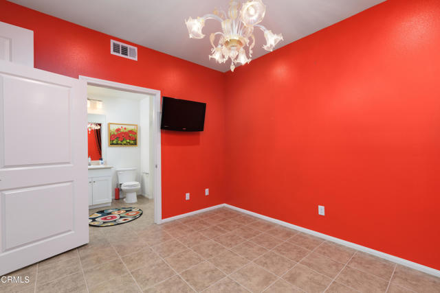 469 Pecana Street, Camarillo CA: https://media.crmls.org/mediaz/faf49506-8e8f-4d9f-b561-9fa9c999a287.jpg
