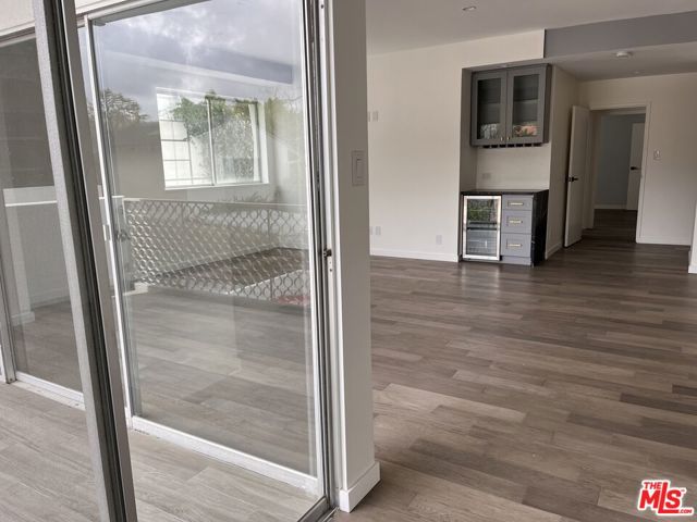 10787 Wilshire Boulevard, Los Angeles CA: https://media.crmls.org/mediaz/faf4b502-39bb-4bbf-9de1-4ed28ac05027.jpg