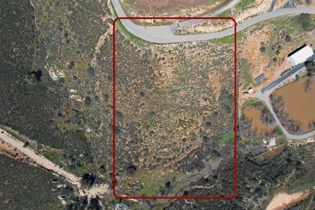 0 Starlight Mountain Rd, Ramona CA: https://media.crmls.org/mediaz/faf4c048-0381-4068-8a98-8fe8a20e0d1c.jpg