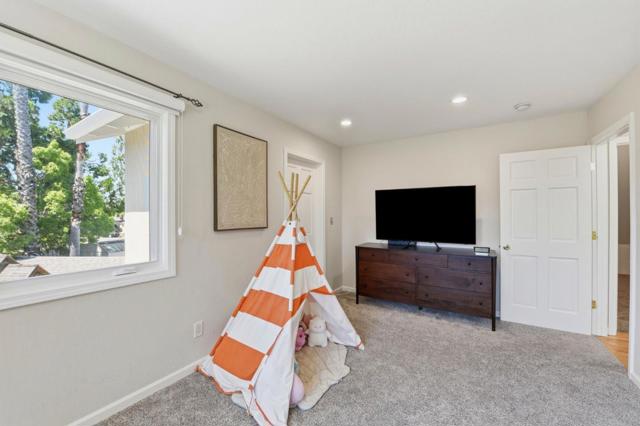 2465 Fenian Drive, Campbell CA: https://media.crmls.org/mediaz/faf5d903-b1ab-4815-a050-aff78590c7dc.jpg