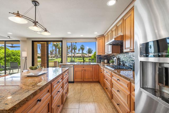 282 Serena Drive, Palm Desert, CA 92260