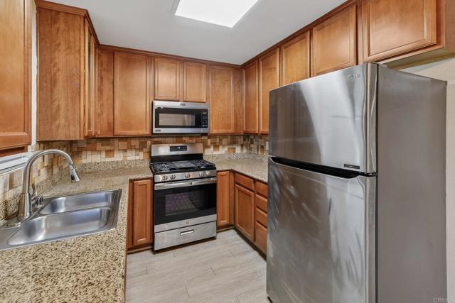 Detail Gallery Image 10 of 33 For 514 Calle Montecito #80,  Oceanside,  CA 92057 - 2 Beds | 2 Baths