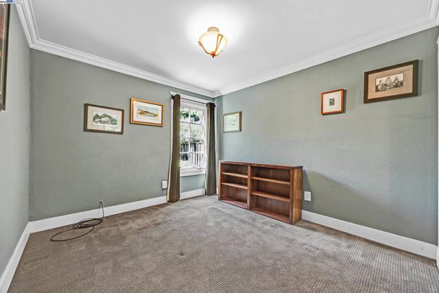 203 Roberta Ave, Pleasant Hill CA: https://media.crmls.org/mediaz/fafcae96-8b64-4cb9-ab1b-d4fd677e792d.jpg
