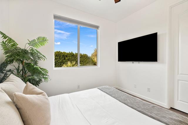 Image 36 of 67 For 48701 Anastacia Court