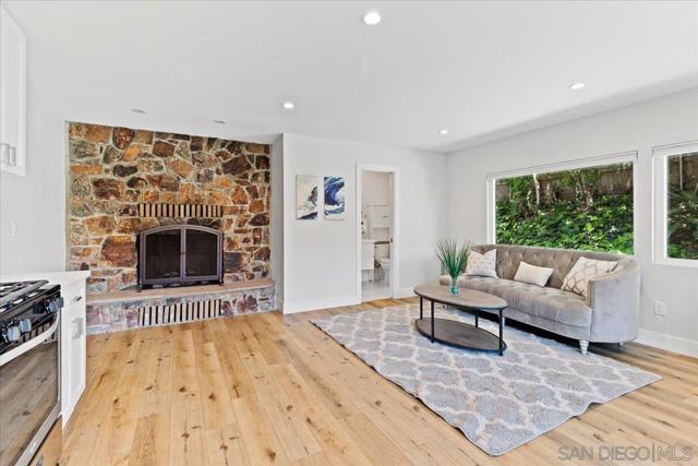 3961 Mount Aladin Ave, San Diego CA: https://media.crmls.org/mediaz/fafe6c97-7912-4100-a26c-ec86427845e2.jpg