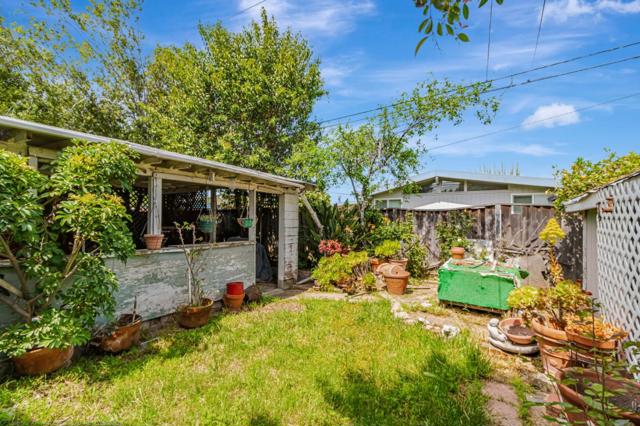 3443 Holly Drive, San Jose CA: https://media.crmls.org/mediaz/fafed216-09b3-4b05-97c1-cda180b5b8b9.jpg
