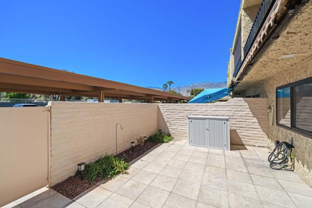 2338 Los Patos Drive, Palm Springs, CA 92264