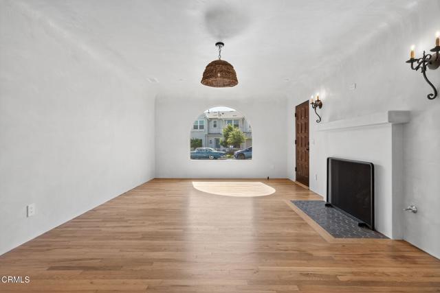 Detail Gallery Image 10 of 49 For 622 South Evergreen Drive Dr, Ventura,  CA 93003 - 2 Beds | 2 Baths