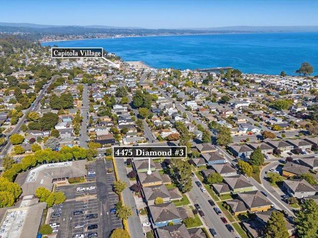4475 Diamond Street, Capitola CA: https://media.crmls.org/mediaz/fb005bab-e079-4a1b-8010-89d5289e12f9.jpg