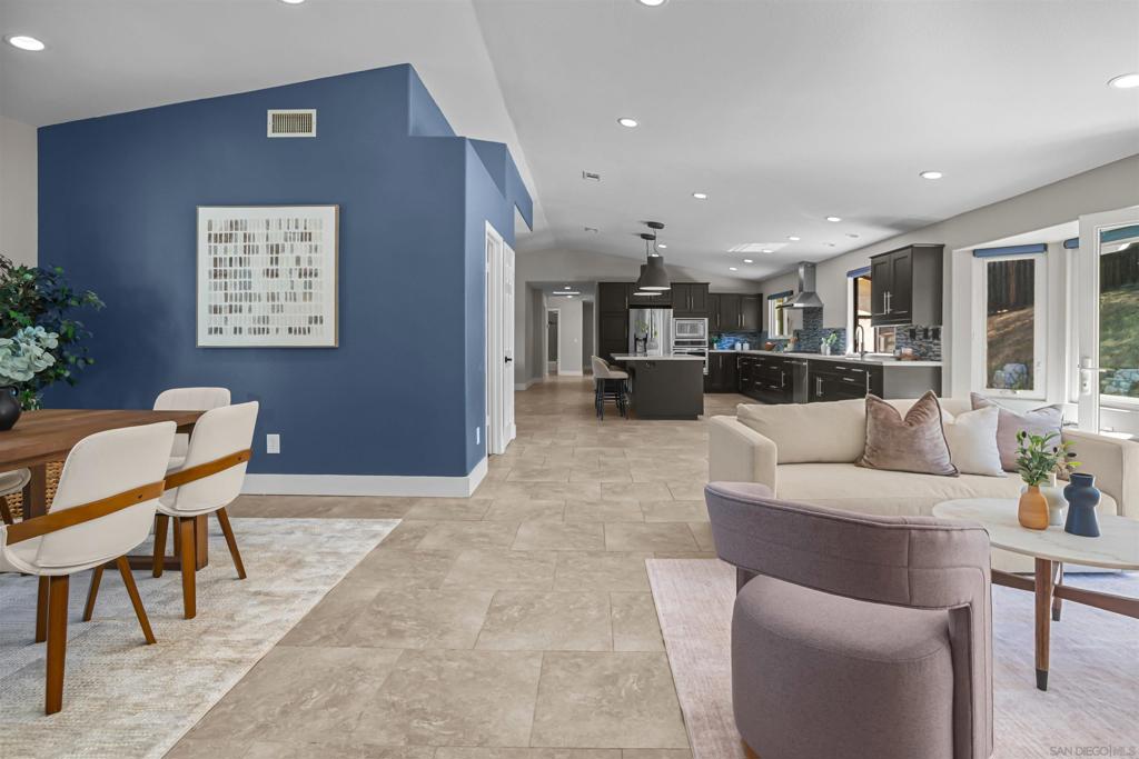 MLS #250043071SD image #57