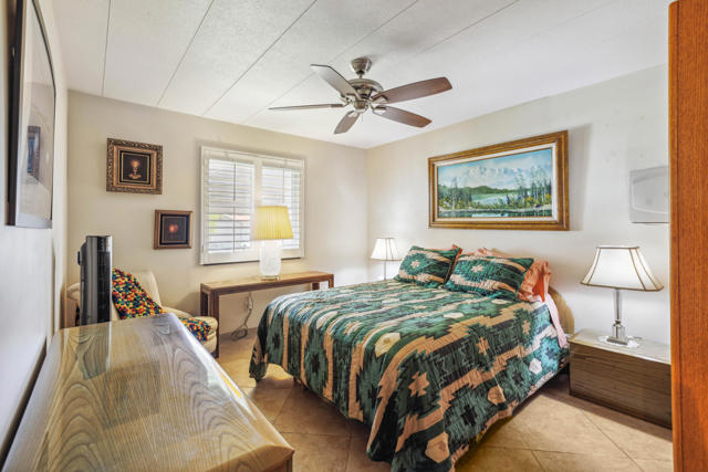 1128 Via Grande, Cathedral City CA: https://media.crmls.org/mediaz/fb006bba-597a-470c-9491-fd14f2c6211d.jpg