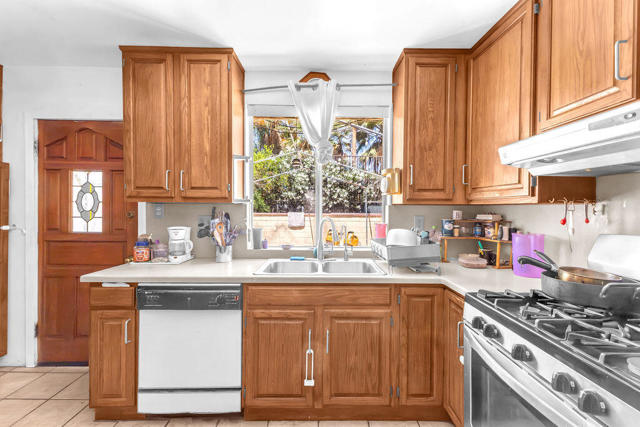 50351 Monroe Street, Indio CA: https://media.crmls.org/mediaz/fb008afe-5b1e-4e5d-b0e9-6ce7c4c2c554.jpg