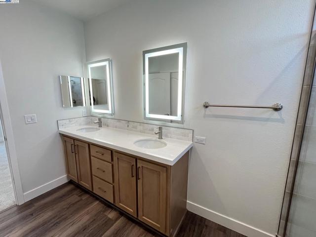 1587 Delemos Ave, Hayward CA: https://media.crmls.org/mediaz/fb00b482-adc9-47c1-b28c-ec3d3d857a6f.jpg