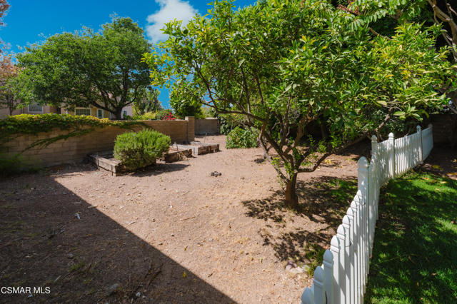 4540 Road Mill Valley Road, Moorpark CA: https://media.crmls.org/mediaz/fb01852c-8470-4082-a075-c7bd4a9a8d39.jpg