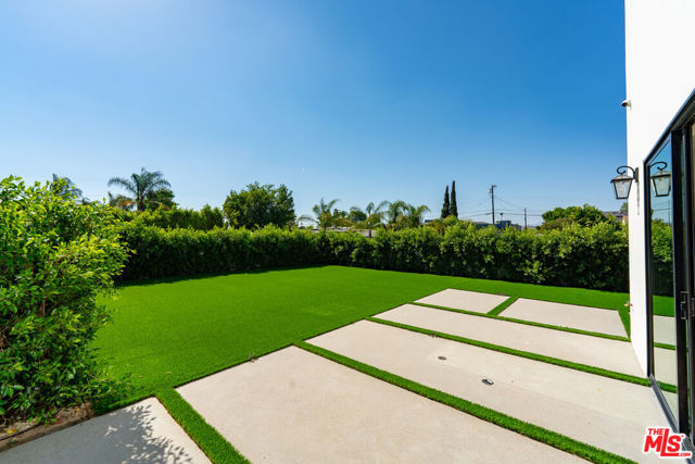 8065 Lloyd Avenue, North Hollywood CA: https://media.crmls.org/mediaz/fb01e26d-c71e-4578-bf15-8093b9131a7f.jpg