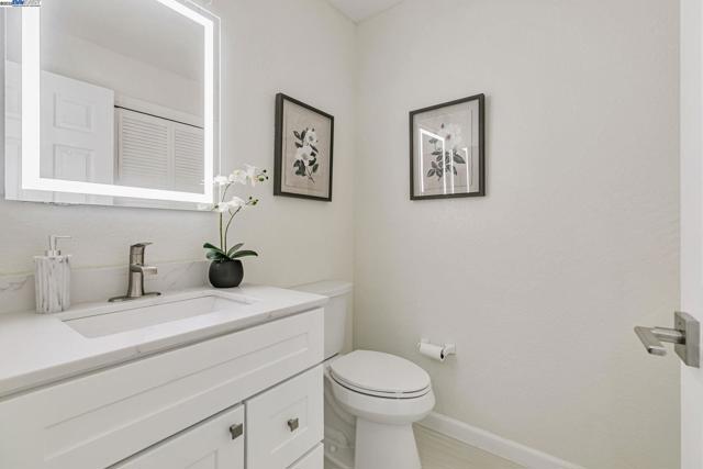 636 Praderia Cir, Fremont CA: https://media.crmls.org/mediaz/fb031289-1d0a-45bc-8059-faa1cd36c7ac.jpg