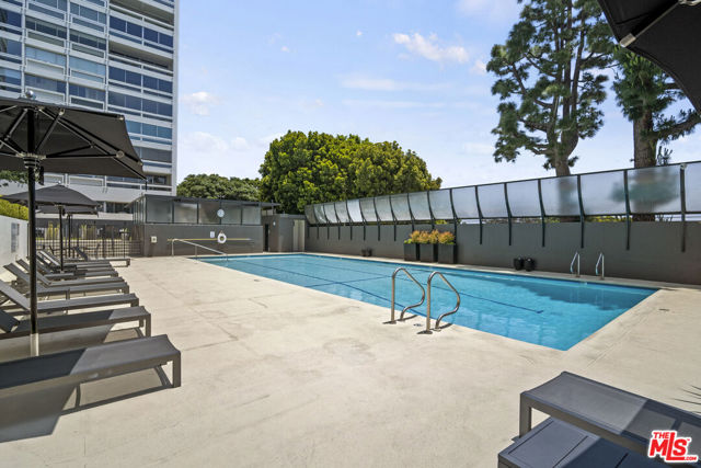 2220 Avenue Of The Stars, Los Angeles, California 90067, 3 Bedrooms Bedrooms, ,3 BathroomsBathrooms,Condominium,For Sale,Avenue Of The Stars,24401161