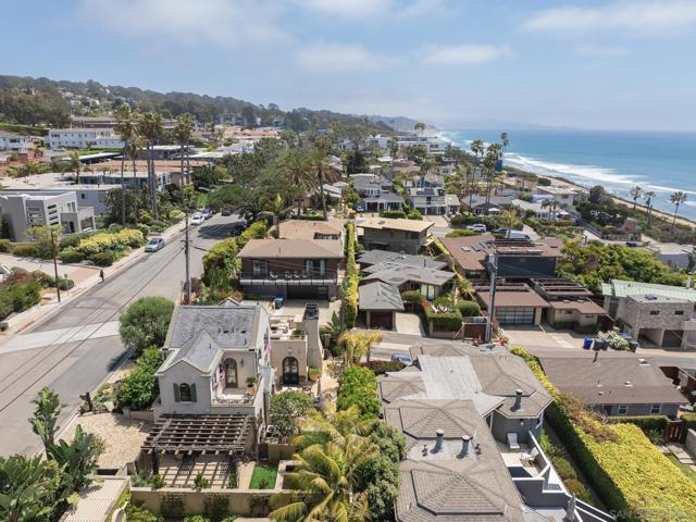 730 Stratford Court, Del Mar CA: https://media.crmls.org/mediaz/fb03ba48-a149-4db8-b09b-513e7420f2b9.jpg